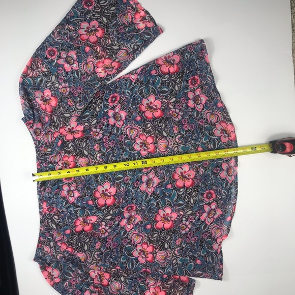 EXPRESS Off-the-Shoulder Floral Top, Size M - Picture 2 of 7